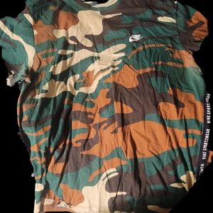 Nike Tee 2xl